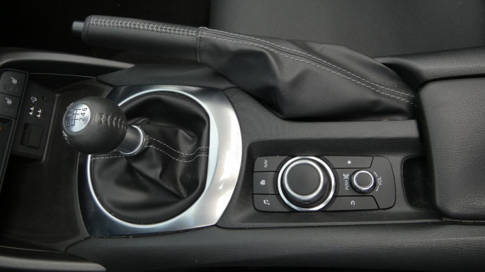Mazda MX-5 RF 2.0 Skyactiv-G184 Exclusive na operativní leasing