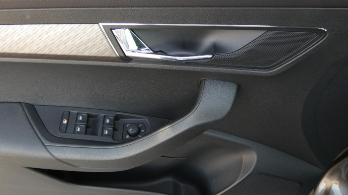 Škoda Karoq 1,5 TSI DSG Style na operativní leasing