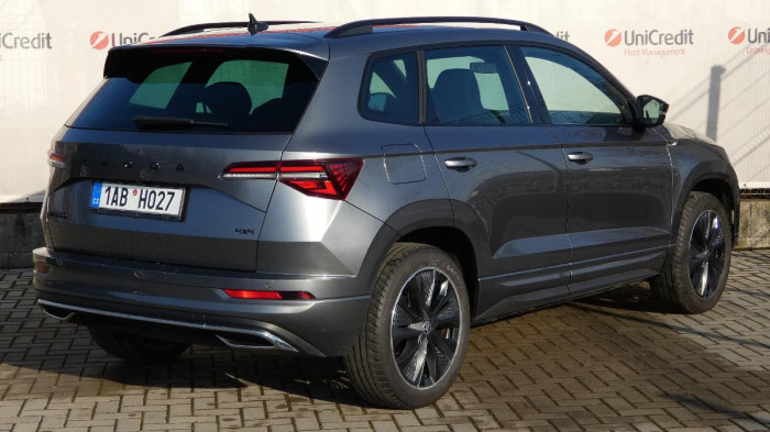 Škoda Karoq 2.0 TDI 110 kW Sportline 4x4 na operativní leasing