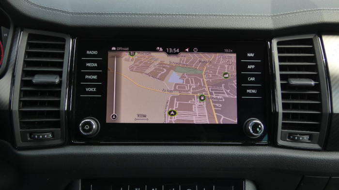 Škoda Kodiaq 2,0 TSI Sportline DSG 4x4 na operativní leasing