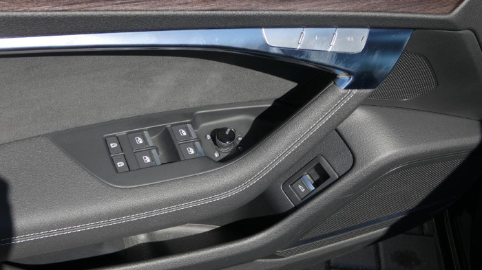 Audi A6 ALLROAD QUATTRO 3.0 55 TDI qua na operativní leasing