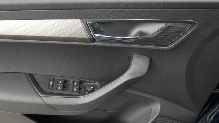 Škoda Karoq 1,5 TSI Style DSG na operativní leasing