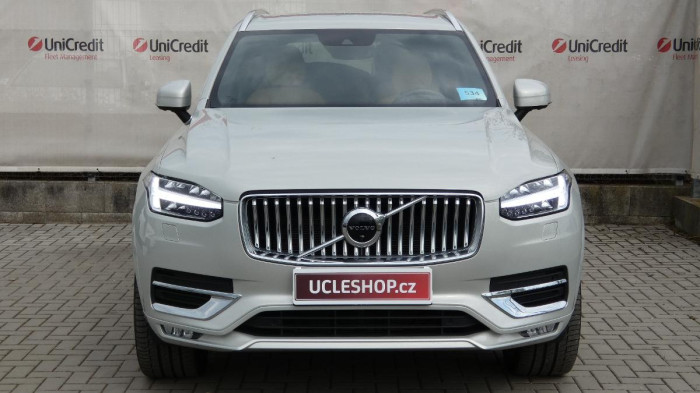 Volvo XC90 B6 AWD INSCRIPTION na operativní leasing