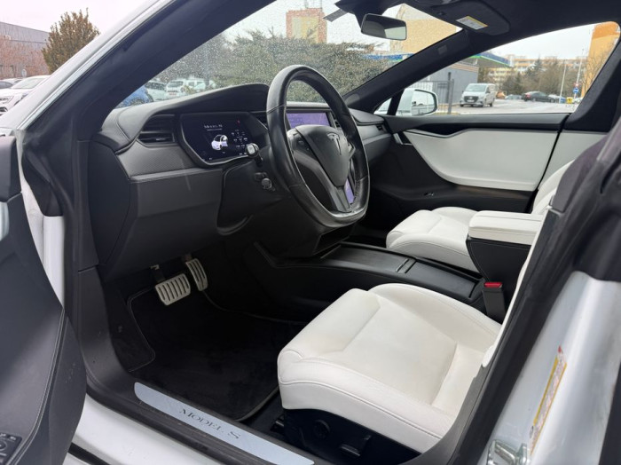 Tesla Model S Performance Raven Ludicrous+ FSD na operativní leasing