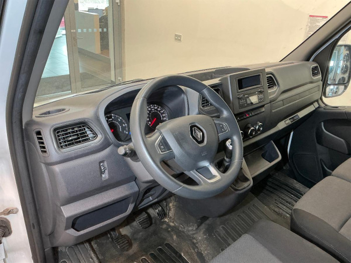 Renault Master 2.3 dCi 180k En L2H2P3 COOL na operativní leasing
