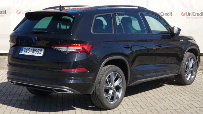 Škoda Kodiaq 2,0 TDI DSG 4x4 Sportline Excl na operativní leasing