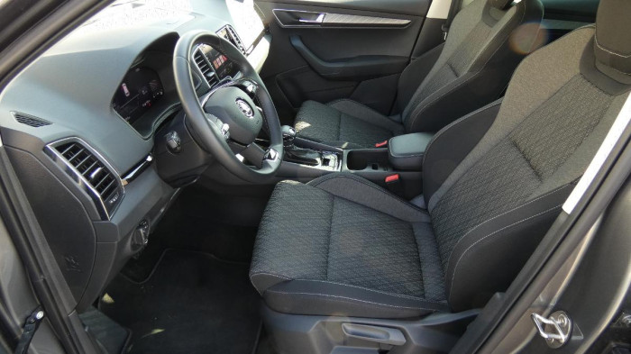Škoda Karoq 1,5 TSI DSG Style na operativní leasing