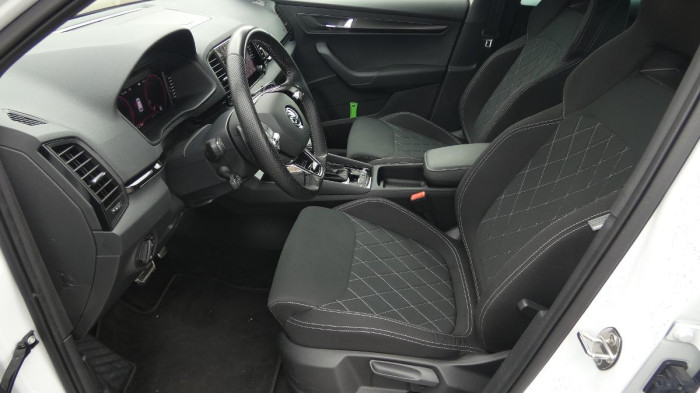 Škoda Karoq 2.0 TDI 110 kW Sportline 4x4 na operativní leasing
