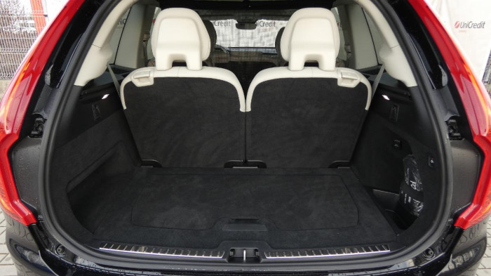 Volvo XC90 B5 AWD Plus Bright 7 míst na operativní leasing