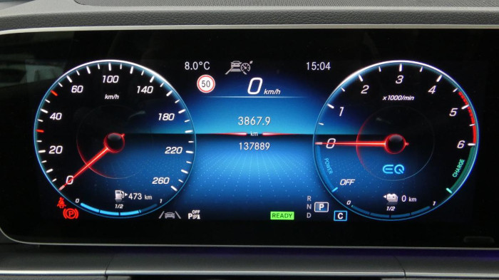 Volvo XC40 B3 PLUS DARK DCT na operativní leasing