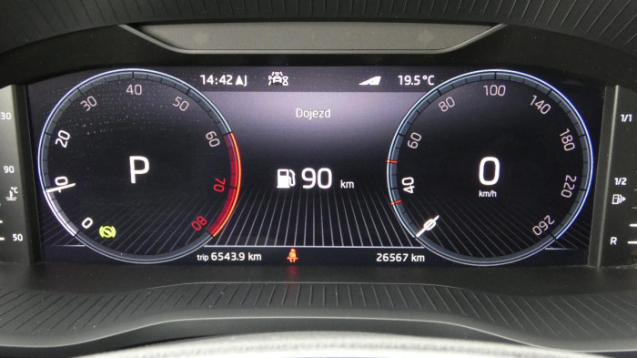 Škoda Karoq 1,5 TSI Style DSG na operativní leasing