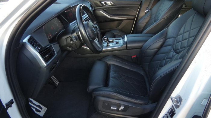 BMW X5 xDrive 40i M Sport na operativní leasing