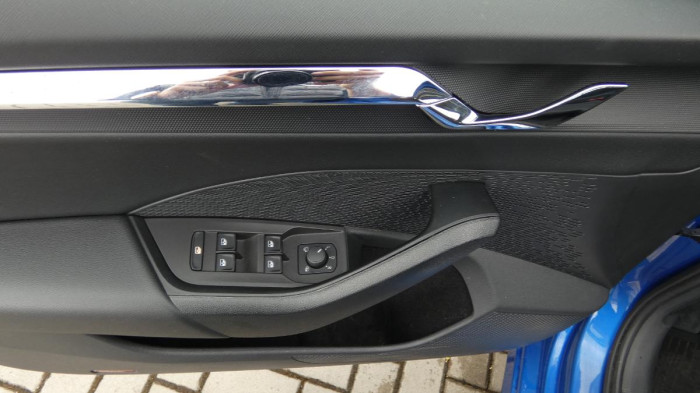 Škoda Octavia Combi 1,5 TSI Style na operativní leasing