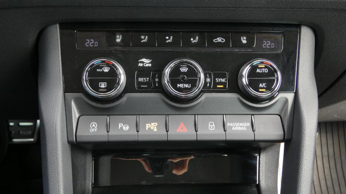 Škoda Kodiaq 2,0 TSI 140 kW L&K 4x4 DSG na operativní leasing
