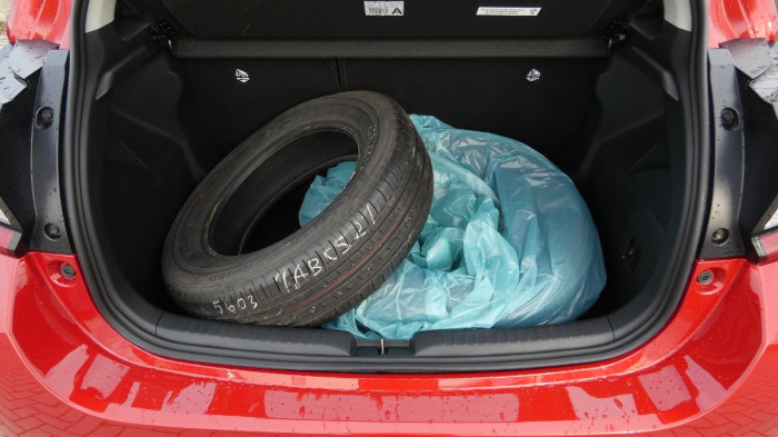 Mazda 2 1.5 Hybrid e-CVT Agile na operativní leasing