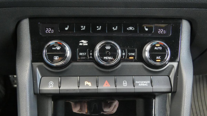 Škoda Kodiaq 2.0 TSI 180 kW RS Challenge 4x na operativní leasing