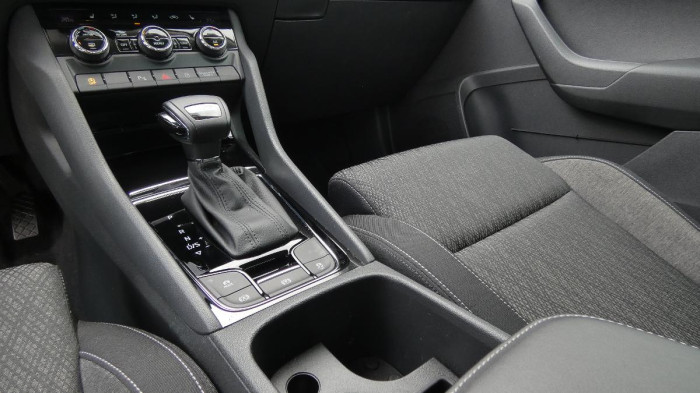 Škoda Karoq 1,5 TSI Style DSG na operativní leasing