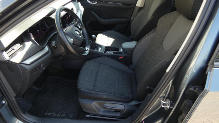 Škoda Octavia 2,0 TDI Ambition na operativní leasing