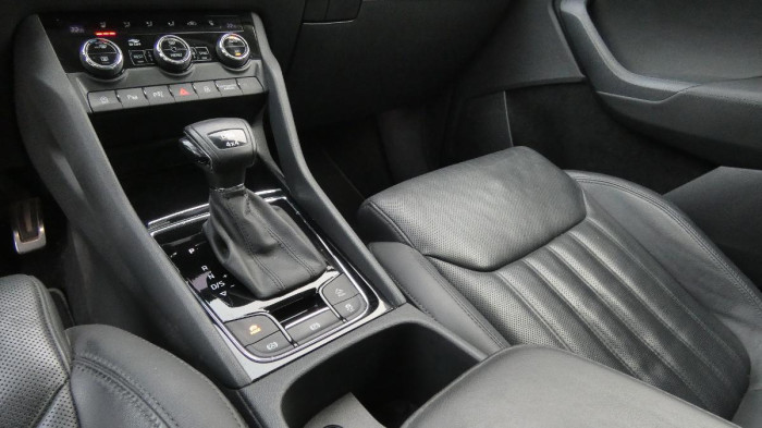 Škoda Kodiaq 2,0 TDI L&K DSG 4x4 na operativní leasing