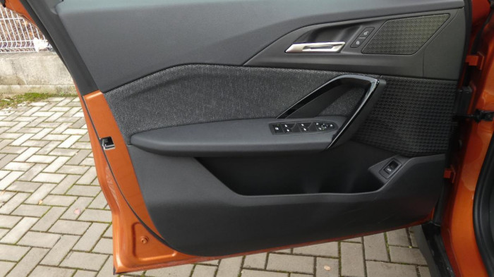 BMW X1 sDrive 18i Advantage na operativní leasing