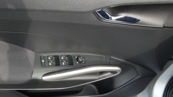 Škoda Fabia 1.0 TSi DSG Top Selection na operativní leasing