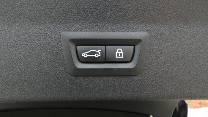 BMW X4 xDrive 20i M Sport na operativní leasing