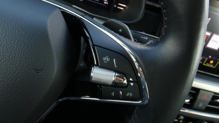 Škoda Scala 1.0 TSI Style DSG na operativní leasing