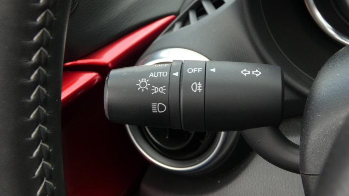 Mazda MX-5 RF 2.0 Skyactiv-G184 Exclusive na operativní leasing