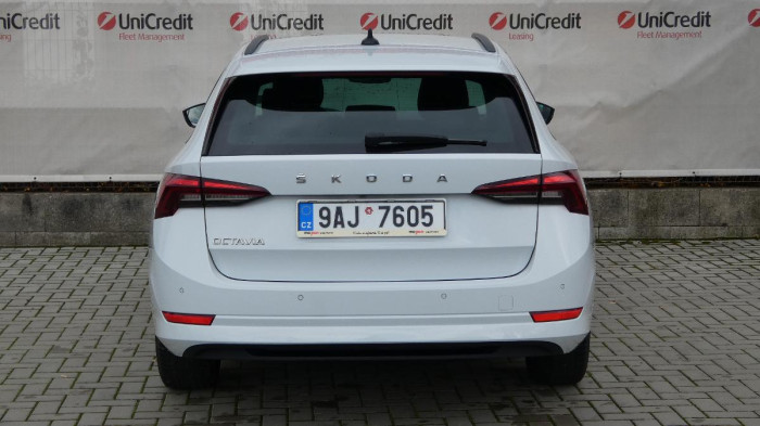 BMW X5 xDrive 40i M Sport na operativní leasing