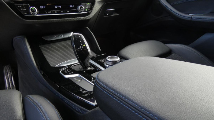 BMW X4 xDrive 20i M Sport na operativní leasing