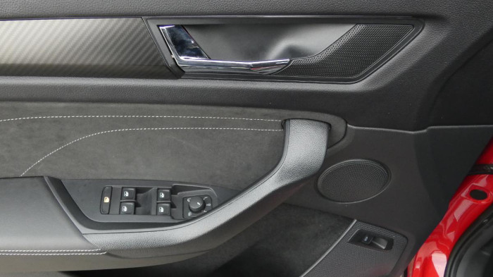 Škoda Kodiaq 2,0 TDI Sportline DSG na operativní leasing