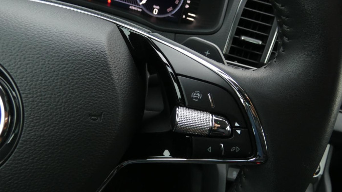 Škoda Karoq 1,5 TSI DSG Style na operativní leasing