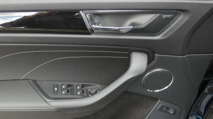 Škoda Kodiaq 2,0 TSI 140 kW L&K 4x4 DSG na operativní leasing