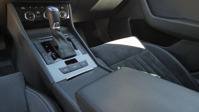Škoda Superb Combi 1.5 TSI DSG Style na operativní leasing